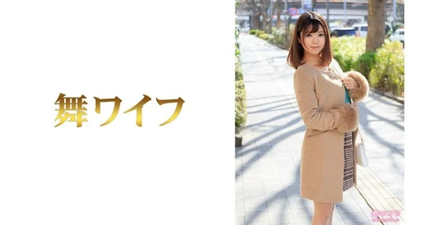 HUNTB-645 着ぐるみバイトはエッロいチアガールと楽屋が一緒！しかもカワイイ着ぐるみで油断したのか目の前で